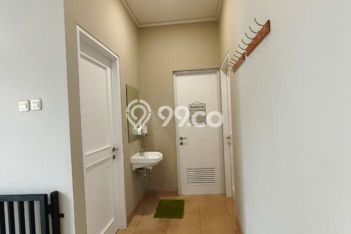 Jual Rumah Luas Megah Dengan View Eksklusif di BSD Sevilla, Tangerang Jual Rumah Luas Megah Dengan View Eksklusif di BSD Sevilla, Tangerang