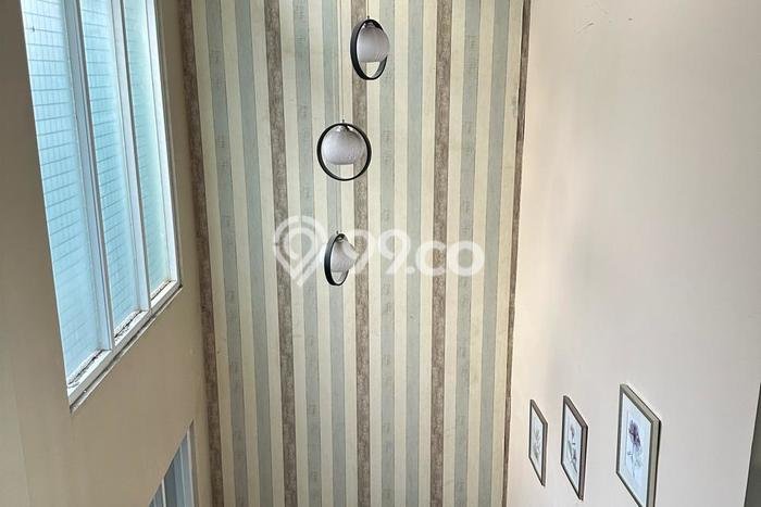 Rumah Luxury Modern Siap Huni di BSD Delatinos Tangerang Rumah Luxury Modern Siap Huni di BSD Delatinos Tangerang