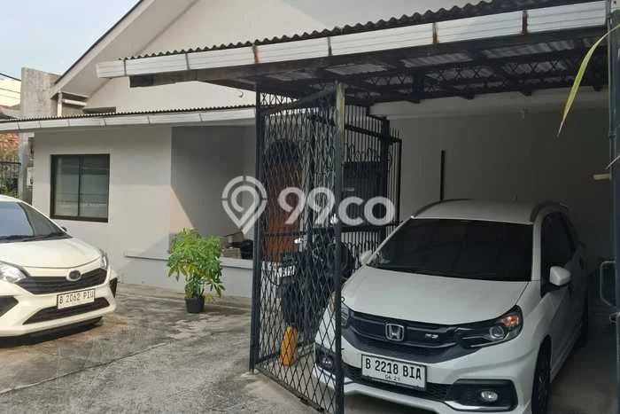 Rumah Elit Modern Siap Huni di Srengseng Jakarta Barat Rumah Elit Modern Siap Huni di Srengseng Jakarta Barat