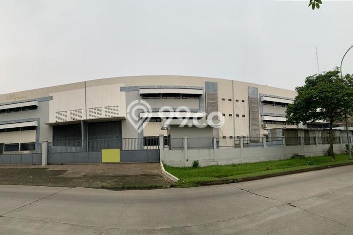 Gudang Disewakan Lokasi Lippo Cikarang Cikarang Harga Spesial! Gudang Disewakan Lokasi Lippo Cikarang Cikarang Harga Spesial!