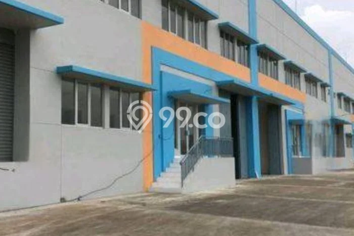 Gudang paling strategis disewakan di Lippo Cikarang Cikarang Gudang paling strategis disewakan di Lippo Cikarang Cikarang