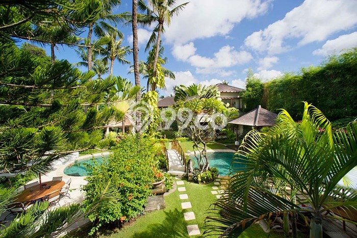 Ready to Use! Premium House LT 3600m2 Desain Modern di Sanur Ready to Use! Premium House LT 3600m2 Desain Modern di Sanur