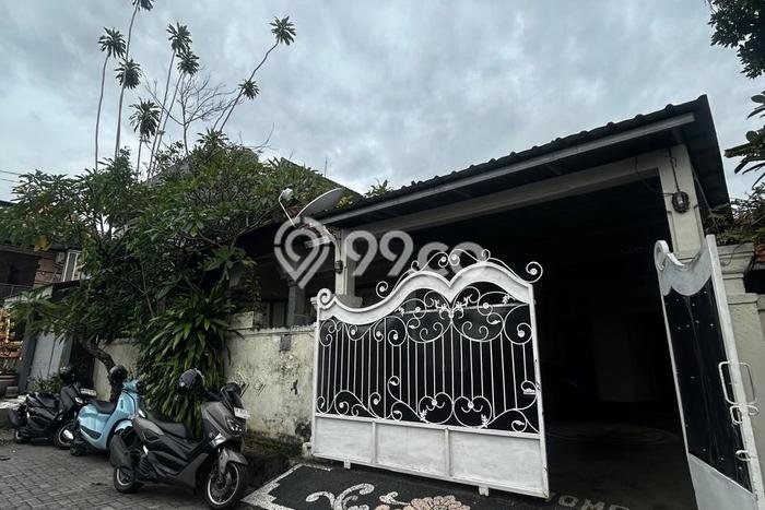 Dijual Hunian Rumah Terawat 3 Kamar di Kerobokan, Badung Dijual Hunian Rumah Terawat 3 Kamar di Kerobokan, Badung