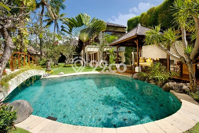 Ready to Use! Premium House LT 3600m2 Desain Modern di Sanur Ready to Use! Premium House LT 3600m2 Desain Modern di Sanur