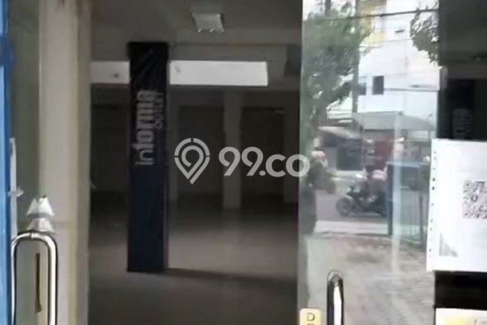 Kantor Bagus Dijual LB 700m2 Lokasi Strategis Surabaya Area Cocok untuk Bisnis Kantor Bagus Dijual LB 700m2 Lokasi Strategis Surabaya Area Cocok untuk Bisnis