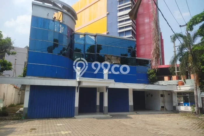 Dijual! Kantor di Surabaya Kota Surabaya LT 600m2 / LB 700m2 Kawasan Strategis Dijual! Kantor di Surabaya Kota Surabaya LT 600m2 / LB 700m2 Kawasan Strategis