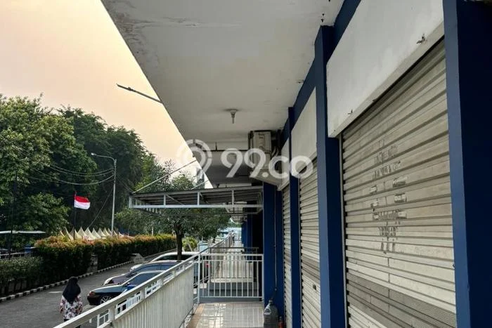 Komersial Strategis Kawasan Bekasi, Luas 15m², Kawasan Bisnis, Tingkat Keramaian Tinggi Komersial Strategis Kawasan Bekasi, Luas 15m², Kawasan Bisnis, Tingkat Keramaian Tinggi