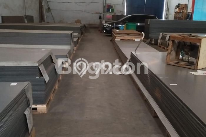 Gudang Dijual di Tangerang LT 477m2 & LB 508m2 Lokasi Terbaik! Gudang Dijual di Tangerang LT 477m2 & LB 508m2 Lokasi Terbaik!