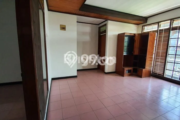 Rumah Elit LB 200m2 Siap Pakai Desain Elegan di Citra Garden, Jakarta Barat Rumah Elit LB 200m2 Siap Pakai Desain Elegan di Citra Garden, Jakarta Barat
