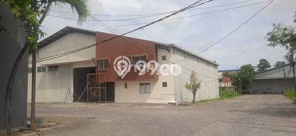 KAWASAN BISNIS! Gudang Kawasan Jatake, Luas 720m², Jalan Utama KAWASAN BISNIS! Gudang Kawasan Jatake, Luas 720m², Jalan Utama