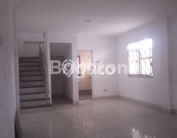 KAWASAN BISNIS! Gudang Kawasan Jatake, Luas 720m², Jalan Utama KAWASAN BISNIS! Gudang Kawasan Jatake, Luas 720m², Jalan Utama
