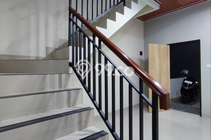 Dijual Rumah Strategis Bagus Punya 2 KT di Pondok Aren Tangerang Selatan SHM Dijual Rumah Strategis Bagus Punya 2 KT di Pondok Aren Tangerang Selatan SHM