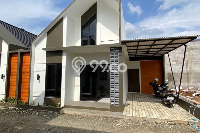 Jual Rumah Strategis Bagus Punya 2 KT di Sawangan Depok SHM Jual Rumah Strategis Bagus Punya 2 KT di Sawangan Depok SHM