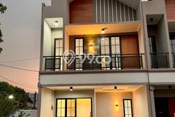 For Sale Rumah 3 Kamar Lokasi Ideal Bagus dan Strategis di Beji For Sale Rumah 3 Kamar Lokasi Ideal Bagus dan Strategis di Beji