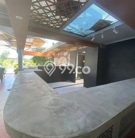 Komersial Disewakan Kawasan Sunset Road, Luas 18m², Jalan Utama, Lokasi Mudah Komersial Disewakan Kawasan Sunset Road, Luas 18m², Jalan Utama, Lokasi Mudah