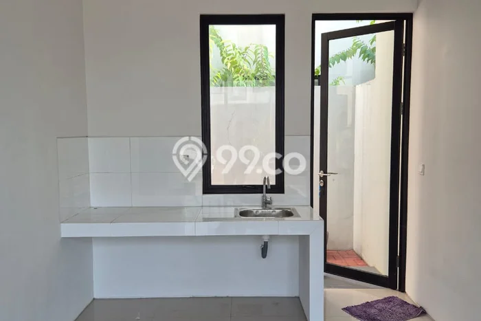 Disewakan! Rumah 2 Kamar Tidur &
2 Kamar Mandi di Citra Garden, Jakarta Barat Disewakan! Rumah 2 Kamar Tidur &
2 Kamar Mandi di Citra Garden, Jakarta Barat