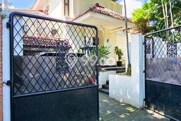 Dijual Rumah Mewah Elegan Dengan View Cantik di Pondok Indah, Jakarta Selatan Dijual Rumah Mewah Elegan Dengan View Cantik di Pondok Indah, Jakarta Selatan