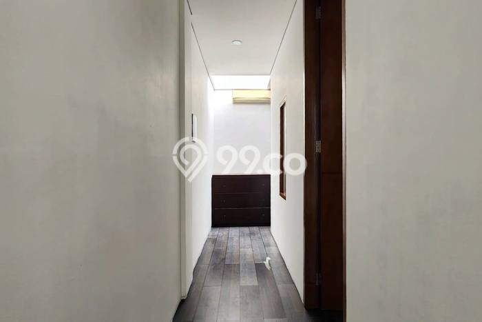 Hunian Elit LB 550m2 Siap Pakai Desain Elegan di Kemang, Jakarta Selatan Hunian Elit LB 550m2 Siap Pakai Desain Elegan di Kemang, Jakarta Selatan