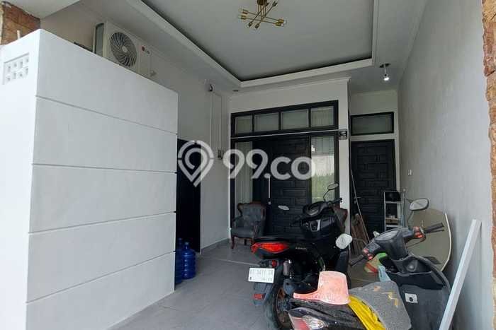 Rumah Modern 7 KT LT 246m2 di Sepinggan Rumah Modern 7 KT LT 246m2 di Sepinggan