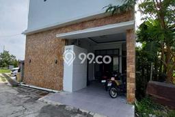 Rumah Modern 7 KT LT 246m2 di Sepinggan Rumah Modern 7 KT LT 246m2 di Sepinggan