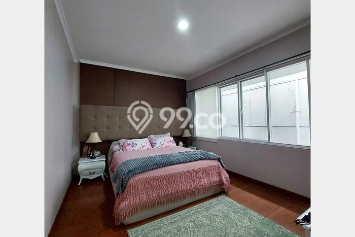 Siap Huni Hunian Elit 6 Kamar di Kebayoran Baru Dekat ke Mana Pun Siap Huni Hunian Elit 6 Kamar di Kebayoran Baru Dekat ke Mana Pun