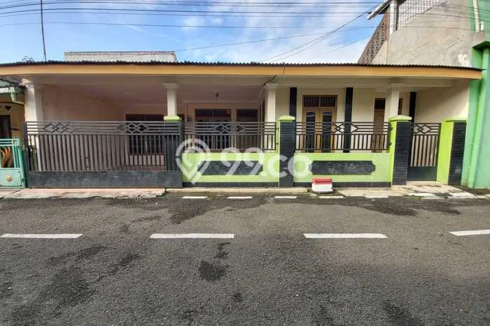 Rumah Modern Cantik 4 KT Siap Huni di Cilacap Tengah Rumah Modern Cantik 4 KT Siap Huni di Cilacap Tengah