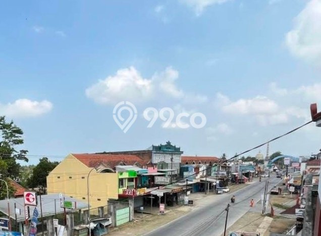 Ruko Dijual di Sampang LT 120m2, LB 168m2 untuk Investasi Ruko Dijual di Sampang LT 120m2, LB 168m2 untuk Investasi