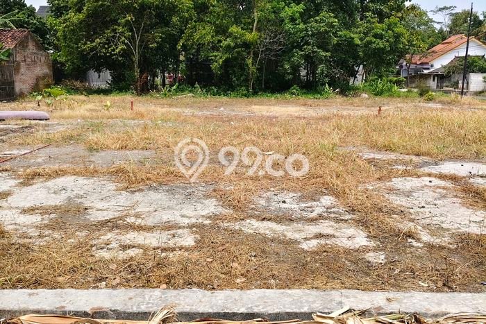 Lahan Strategis di Maos Dijual dengan Luas 389m2 Lahan Strategis di Maos Dijual dengan Luas 389m2