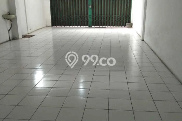 HARGA SPESIAL! Rumah Modern di Cilacap Tengah, Cilacap, LT 514m2m² Bangunan 800m2m² BISA KPR! HARGA SPESIAL! Rumah Modern di Cilacap Tengah, Cilacap, LT 514m2m² Bangunan 800m2m² BISA KPR!