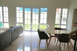 Ready to Use! Luxury House LT 200m2 Desain Elegan di Gading Serpong Ready to Use! Luxury House LT 200m2 Desain Elegan di Gading Serpong