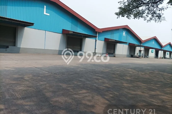 AREA BERKEMBANG! Gudang For Rent di Tarumajaya, Luas 3165m², Siap Usaha AREA BERKEMBANG! Gudang For Rent di Tarumajaya, Luas 3165m², Siap Usaha