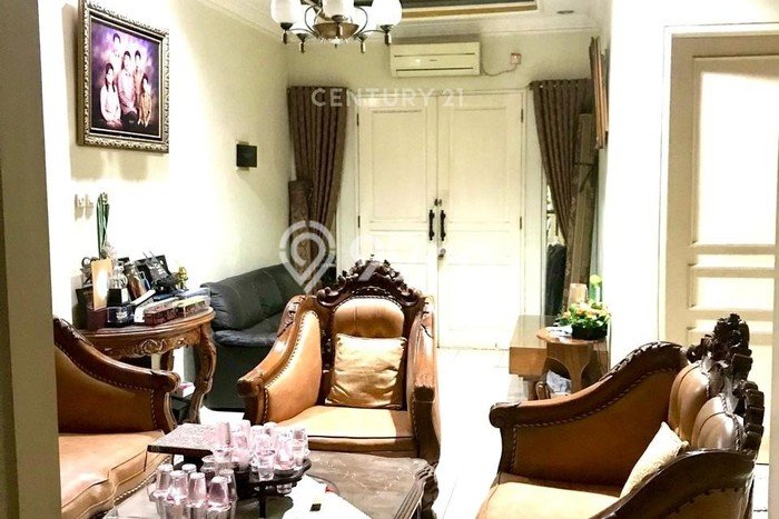 Rumah Eksklusif Siap Huni LT 160m2 di Cakung, Jakarta Timur Rumah Eksklusif Siap Huni LT 160m2 di Cakung, Jakarta Timur