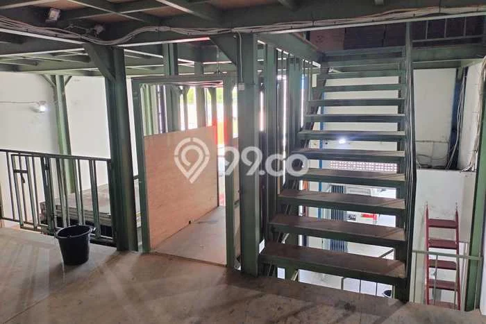 Gudang bagus disewakan di Cakung Jakarta Timur dengan LB 400m2 harga sewa terbaik Gudang bagus disewakan di Cakung Jakarta Timur dengan LB 400m2 harga sewa terbaik