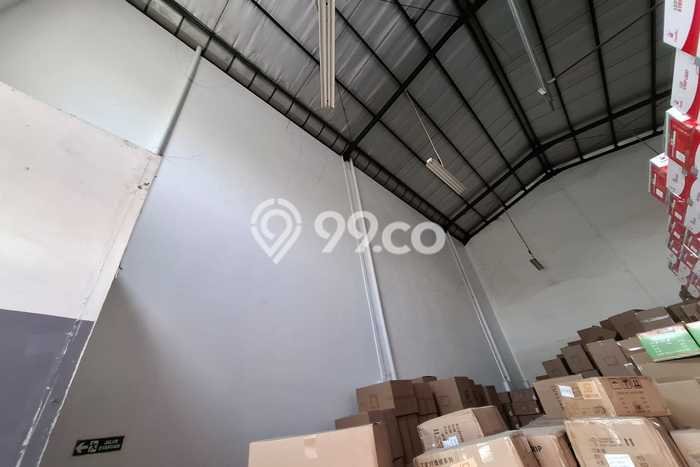 Unit Gudang Disewa Lokasi Cakung, Jakarta Timur Spesifikasi Luas Bangunan 157m2 Unit Gudang Disewa Lokasi Cakung, Jakarta Timur Spesifikasi Luas Bangunan 157m2
