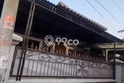Dijual Cepat Rumah Bagus Siap Huni LB 150m2 di Pedurungan, Semarang Dijual Cepat Rumah Bagus Siap Huni LB 150m2 di Pedurungan, Semarang