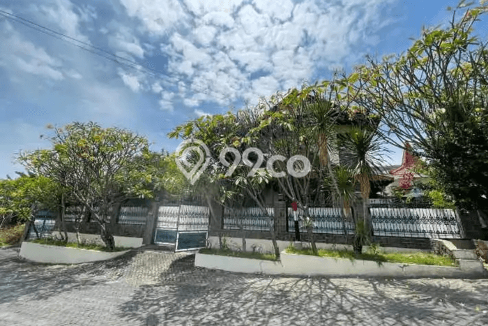 Hunian Mewah Siap Huni LT 590m2 di Tembalang, Semarang Hunian Mewah Siap Huni LT 590m2 di Tembalang, Semarang