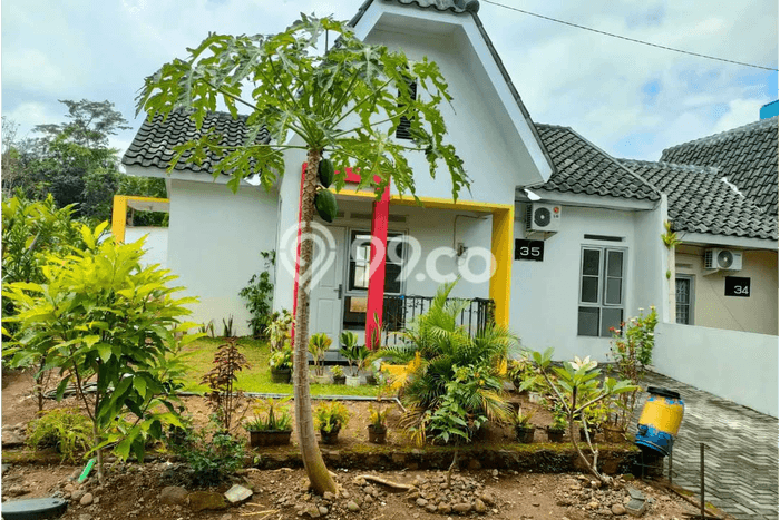 Rumah Strategis Modern Lb 85m2 di Gunung Pati, Semarang Rumah Strategis Modern Lb 85m2 di Gunung Pati, Semarang