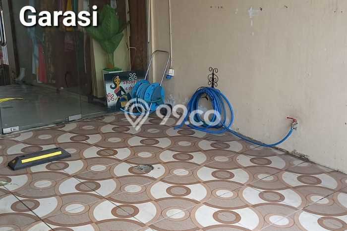 Rumah Modern Cantik 5 KT Bisa Langsung Pindah di Tembalang Rumah Modern Cantik 5 KT Bisa Langsung Pindah di Tembalang