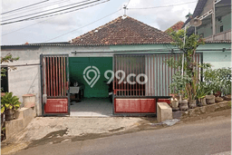 Jual Rumah Bagus Siap Huni LB 170m2 di Semarang Barat, Semarang Jual Rumah Bagus Siap Huni LB 170m2 di Semarang Barat, Semarang
