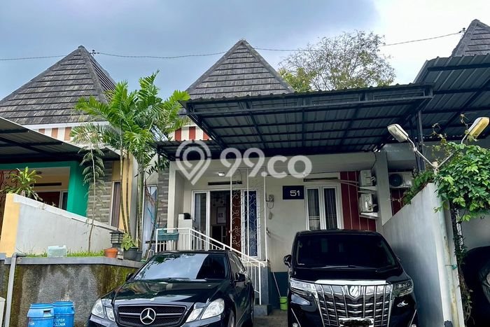 Rumah Strategis Minimalis Lb 120m2 di Gunung Pati, Semarang Rumah Strategis Minimalis Lb 120m2 di Gunung Pati, Semarang