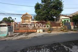 Rumah Eksklusif Siap Huni LT 450m2 di Tembalang, Semarang Rumah Eksklusif Siap Huni LT 450m2 di Tembalang, Semarang