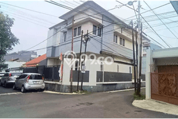 Hunian Mewah Siap Huni LT 240m2 di Semarang Tengah, Semarang Hunian Mewah Siap Huni LT 240m2 di Semarang Tengah, Semarang