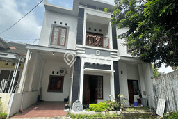 Rumah Modern Minimalis 4 Kamar Siap Huni di Banyumanik Rumah Modern Minimalis 4 Kamar Siap Huni di Banyumanik