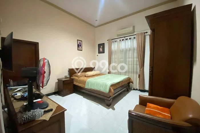 Rumah Mewah Siap Huni LT 308m2 di Semarang Barat, Semarang Rumah Mewah Siap Huni LT 308m2 di Semarang Barat, Semarang