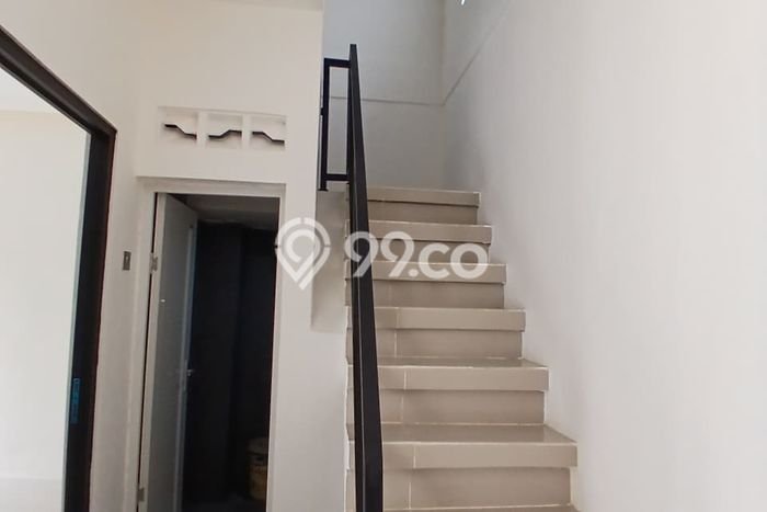 Rumah Modern Minimalis 3 KT Bisa Langsung Pindah di Tembalang Rumah Modern Minimalis 3 KT Bisa Langsung Pindah di Tembalang