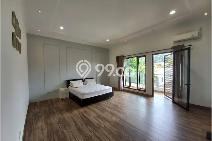 Dijual Cepat Rumah Bagus Siap Huni LB 560m2 di Gunung Pati, Semarang Dijual Cepat Rumah Bagus Siap Huni LB 560m2 di Gunung Pati, Semarang