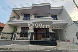 Hunian Cantik Minimalis Lb 361m2 di Banyumanik, Semarang Hunian Cantik Minimalis Lb 361m2 di Banyumanik, Semarang