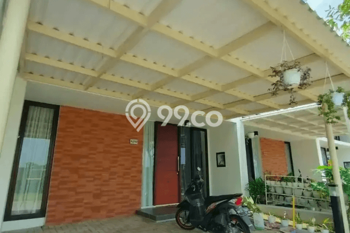 Rumah Luas Asri 2 KT Siap Pakai di Sambiroto Semarang Rumah Luas Asri 2 KT Siap Pakai di Sambiroto Semarang
