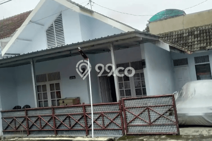 Rumah Modern Cantik 4 Kamar Siap Huni di Ngaliyan Rumah Modern Cantik 4 Kamar Siap Huni di Ngaliyan