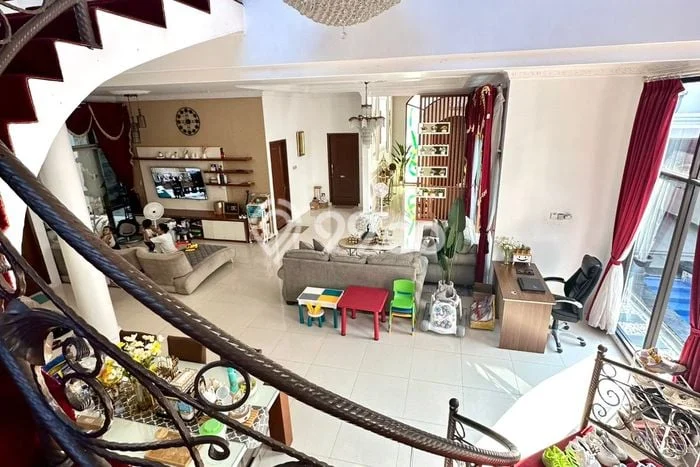 For Sale Rumah Mewah Exclusive di Tembalang, Semarang For Sale Rumah Mewah Exclusive di Tembalang, Semarang